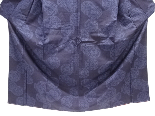  未使用品　華紋織り出し本真綿結城紬着物